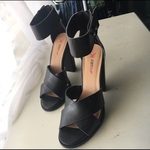 JustFab Black Leather Heel